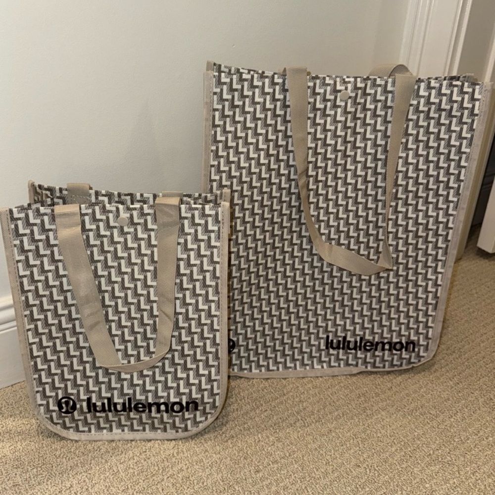 Bundle 2 Lululemon Holiday Reusable Shopping Gift Bag Tote L Logo Gray Beige